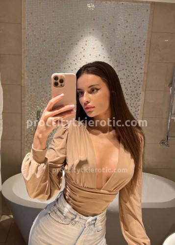 Аня, Г. Богородицк